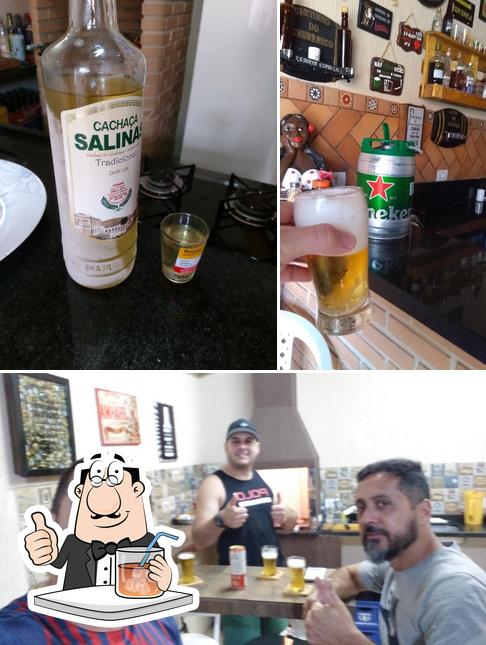 Entre diferentes coisas, bebida e balcão de bar podem ser encontrados no RANCHO BICO SECO