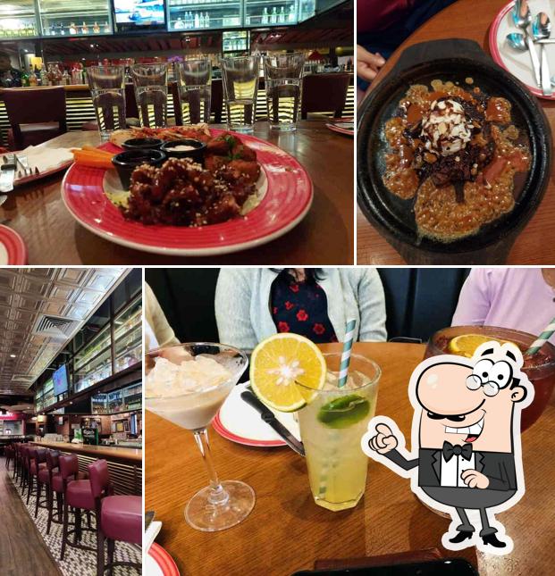 Check out how TGI Fridays looks inside