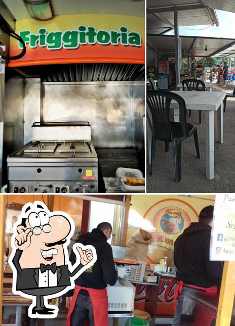 Gli interni di Da Ugo - trattoria - paninoteca - salumeria