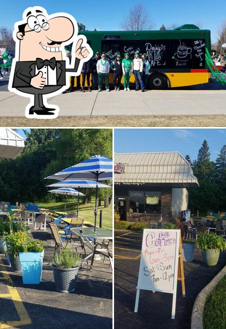Daisy's Artish Cafe in Lake Villa Restaurant menu and reviews