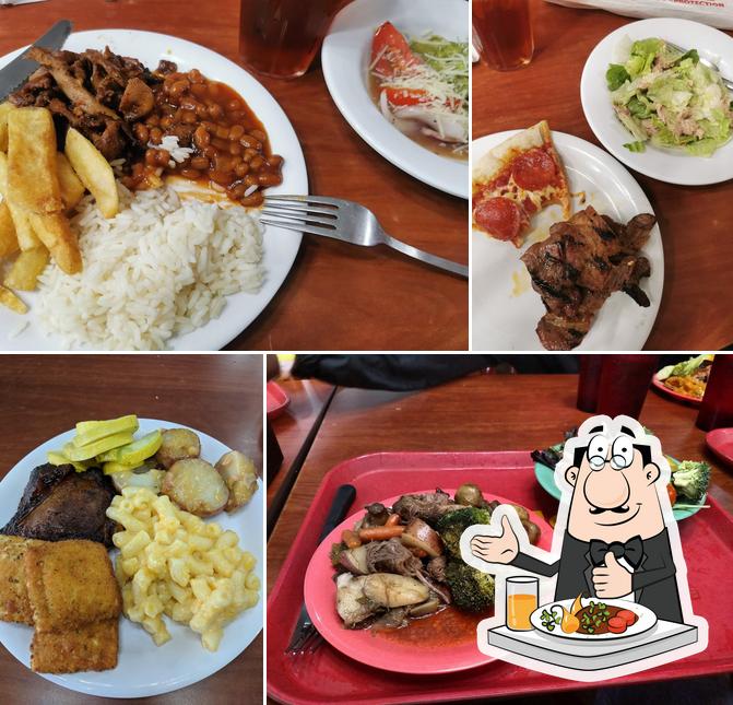 Golden Corral Buffet & Grill, 618 N Valley Mills Dr in Waco