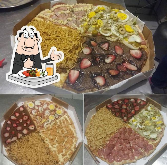 Comida em Pizzaria Lírio do Vale