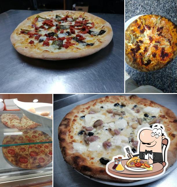 Scegli tra le svariate varianti di pizza