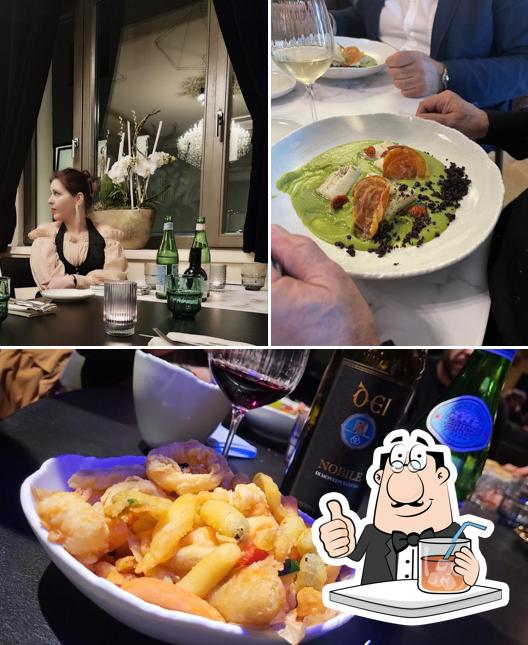 La boire et nourriture du restaurant