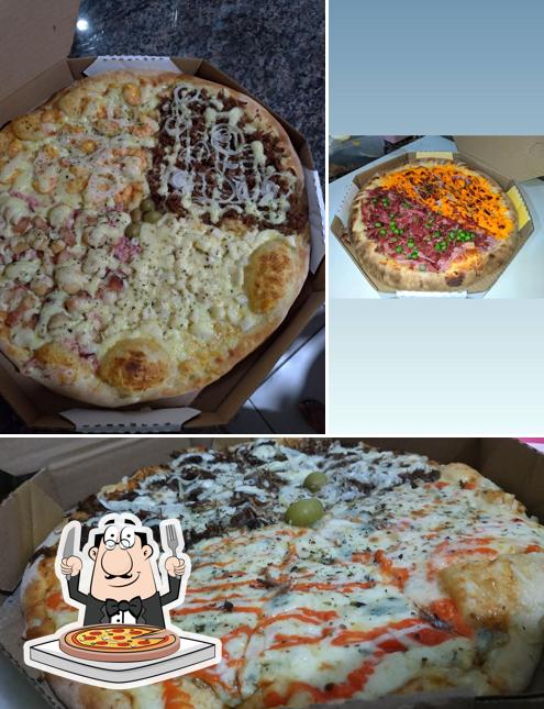 Peça diversos tipos de pizza