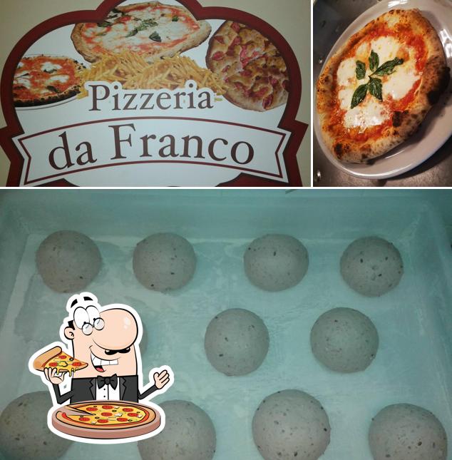 A Pizzeria da Franco Zapponeta, puoi ordinare una bella pizza