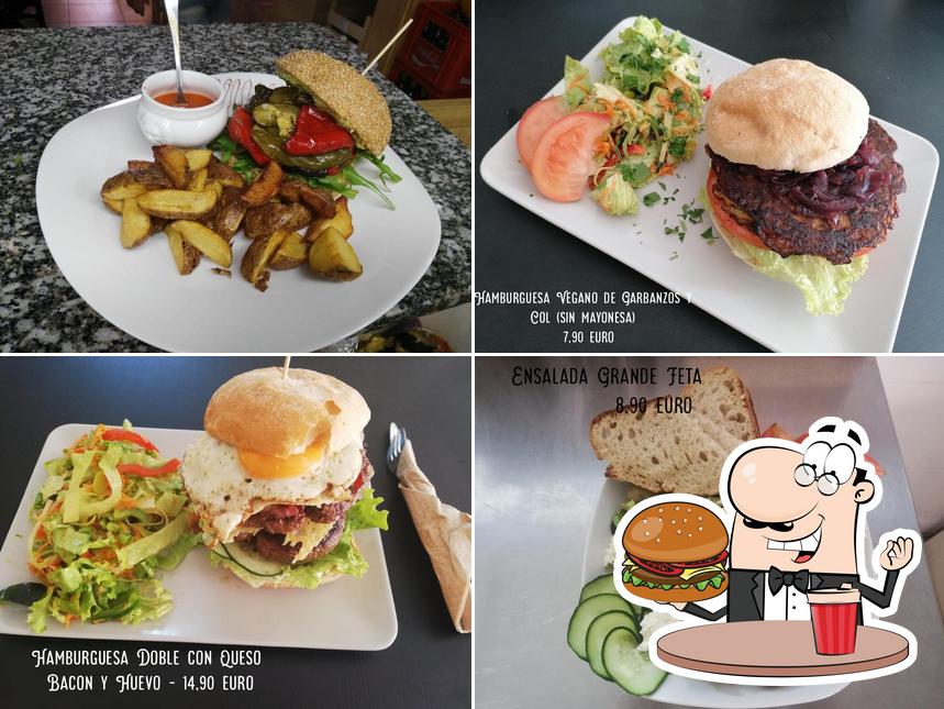 Las hamburguesas de Oso Cafe Vgr las disfrutan una gran variedad de paladares