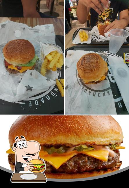 Os hambúrgueres do Burger Boss, terminal 2 (ala oeste) irão satisfazer uma variedade de gostos