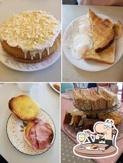 Plumcake Cafe in Bramhall Restaurant reviews