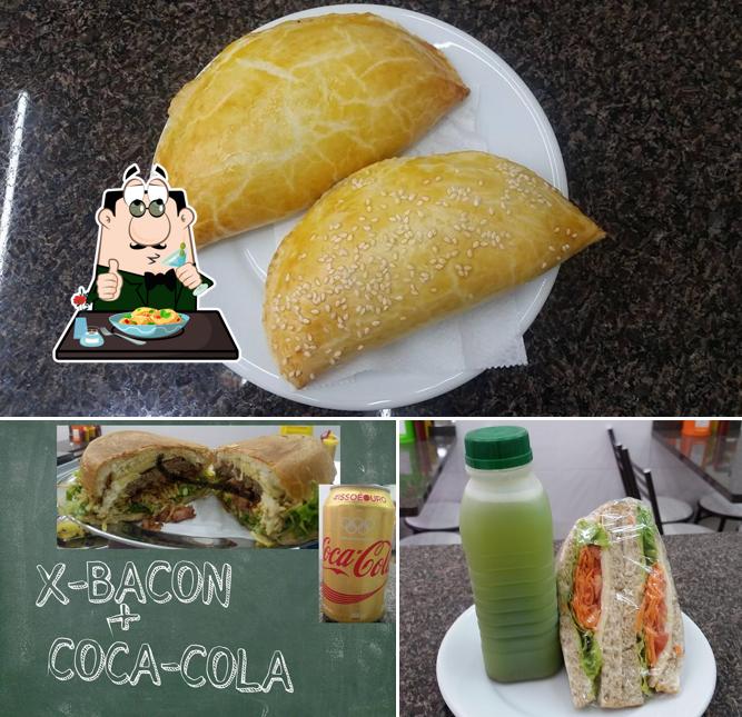 Comida em Café Marquês