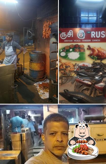 Food at New Rusi Fast Food
