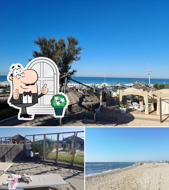 Gli esterni di Stabilimento Balneare Eco del Mare a Maccarese - Ristorante di Pesce - Aperitivo in Spiaggia