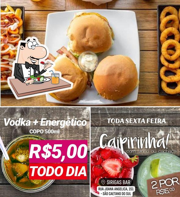 Comida em Sirigas Bar