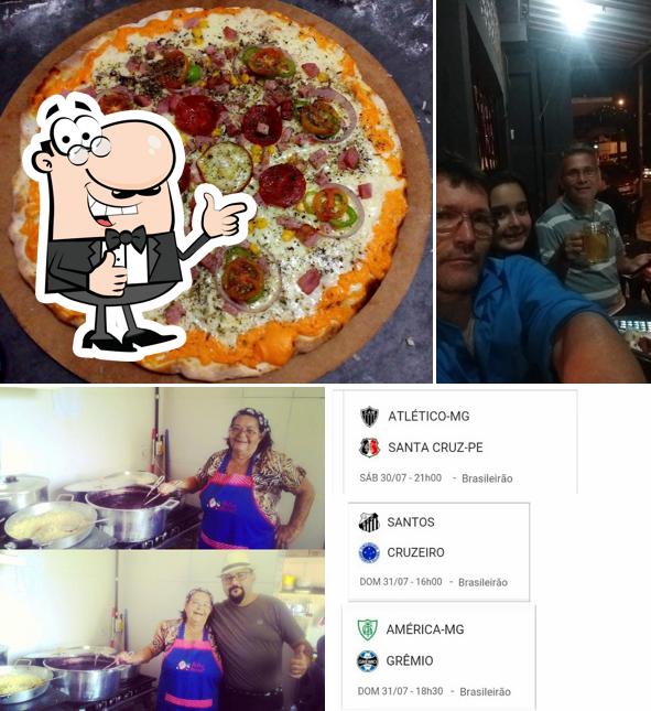 Here's a pic of Easy Pizza
