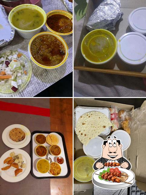 Food at Kansaar Gujarati Thali