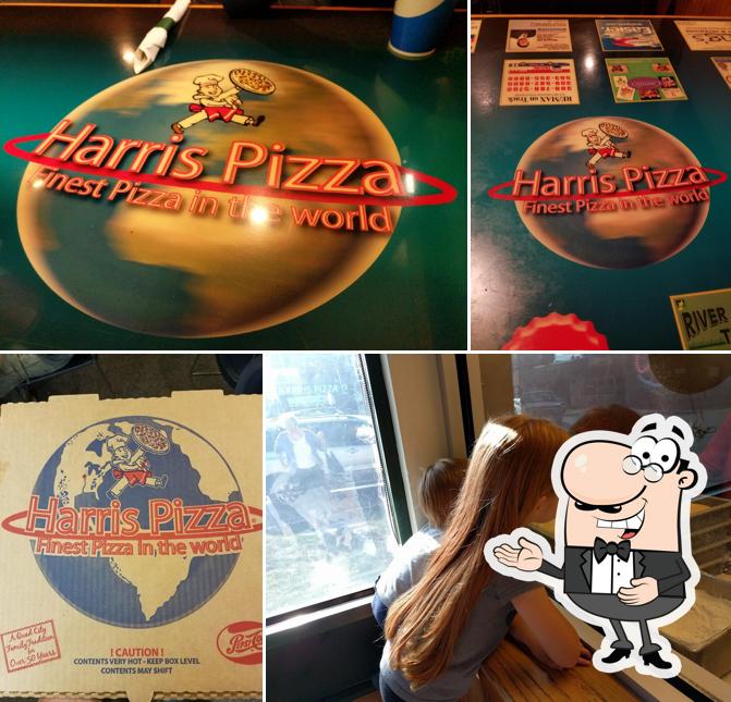 Look at the picture of Harris Pizza #1