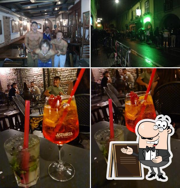 La foto di esterno e bevanda da Birreria Due Spade