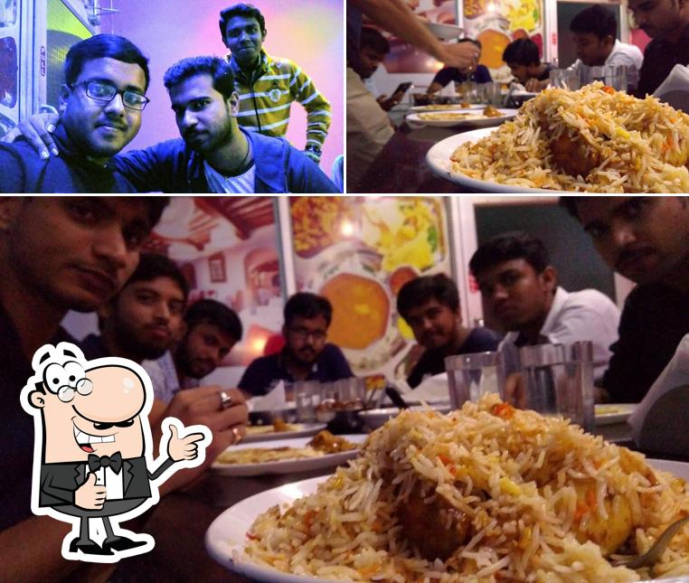 Snacks Mart Restaurant, Berhampore Restaurant reviews