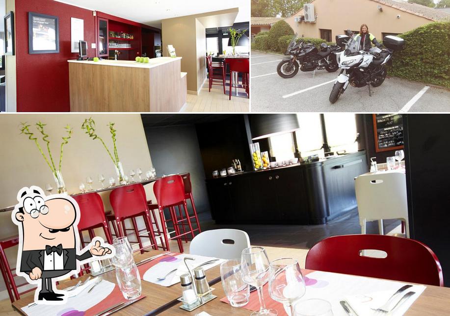 La intérieur et extérieur du restaurant