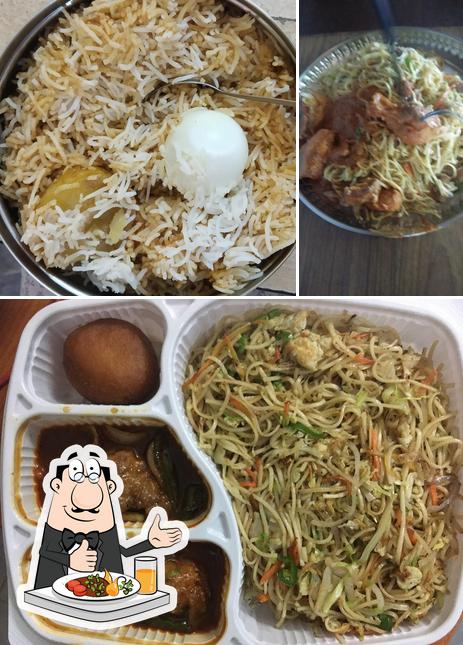 Food at Makhani Gravy