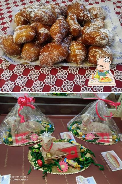 Cibo al Pasticceria Gelateria Dolci Sapori