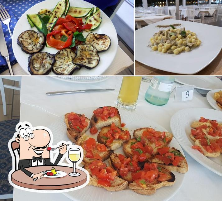 Cibo al Ristorante Lo Scoglio