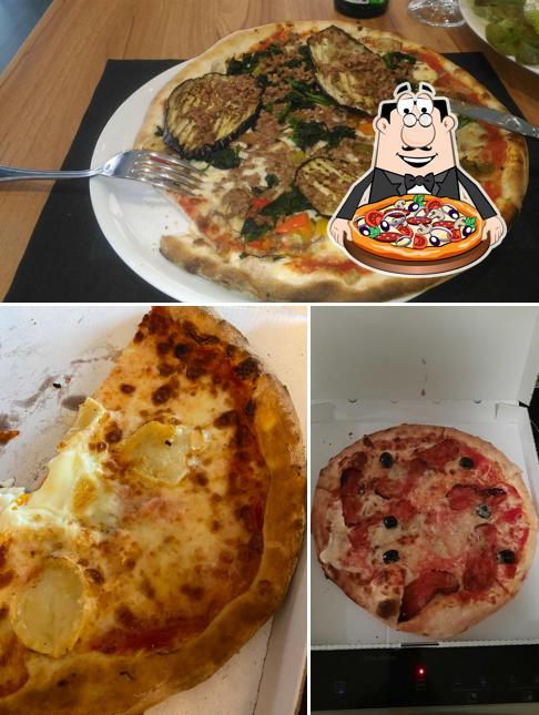 Prenez des pizzas à Ristorante Pizzeria L'Azzurra