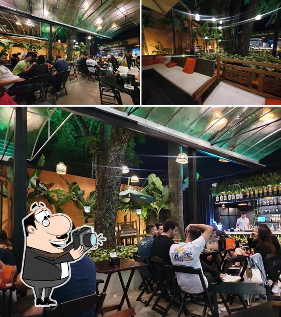 Arvro Bar
