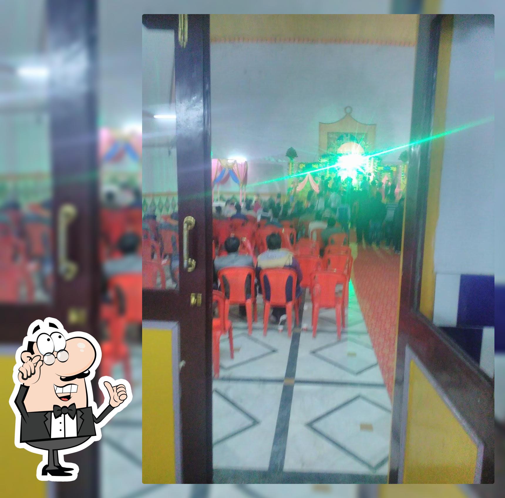 Alisher Tee Stall