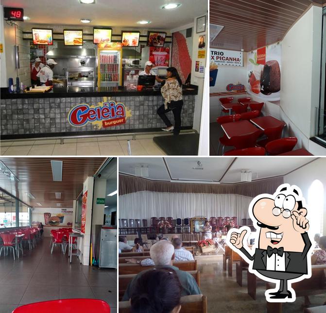 O interior do Geléia Hamburgueria - Samambaia