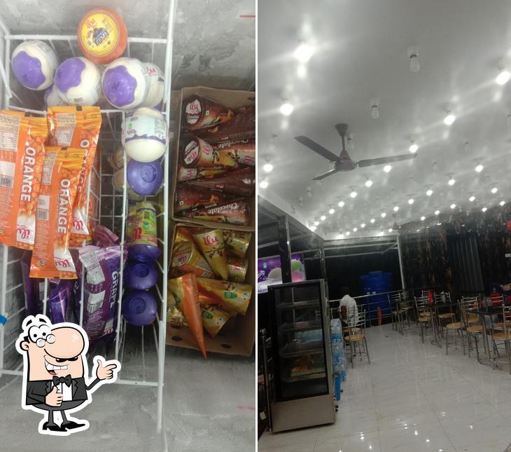 Here's a photo of Sree Mahalakshmi Iyyangar Bakery