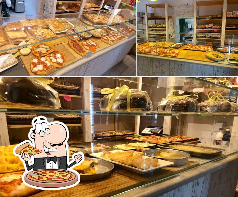 Ordina una pizza a Panificio pasticceria Bogliasco