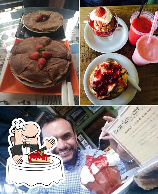Morangos Hidroponicos serve uma escolha de pratos doces