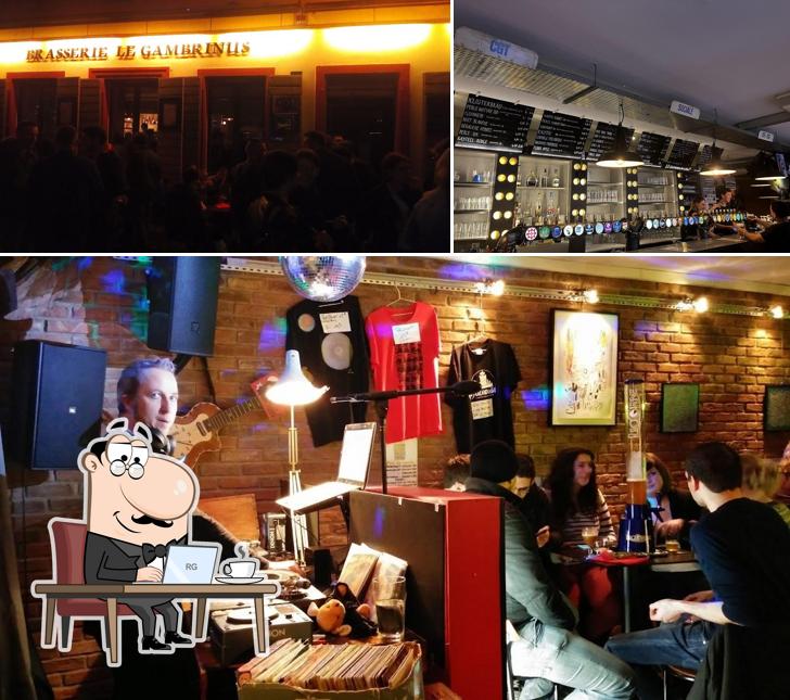 L'intérieur de LE GAMBRINUS