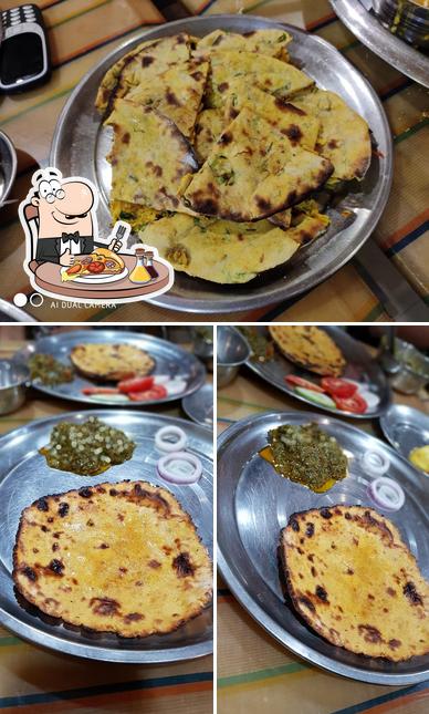 Get pizza at Pal Dhaba