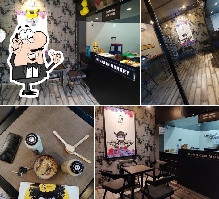 Check out how Drunken Monkey looks inside