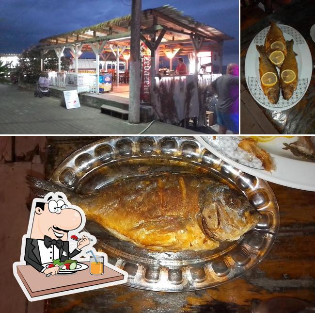 Las fotos de comida y exterior en Рыбный ресторан Fish house