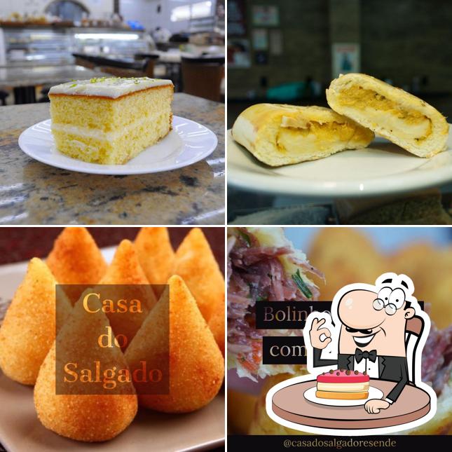 Bolo de queijo em Casa do Salgado