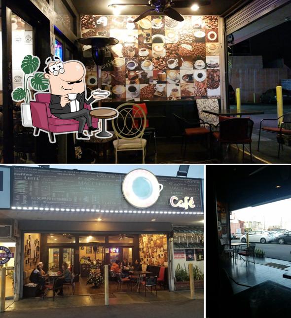 O2 COFFEE, 915 Vermont Ave #1/2 in Los Angeles - Restaurant reviews