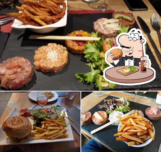 Try out a burger at Qui l'eut cru
