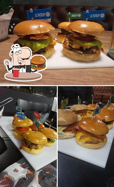 Os hambúrgueres do Alexandria Burger Hauer irão saciar uma variedade de gostos