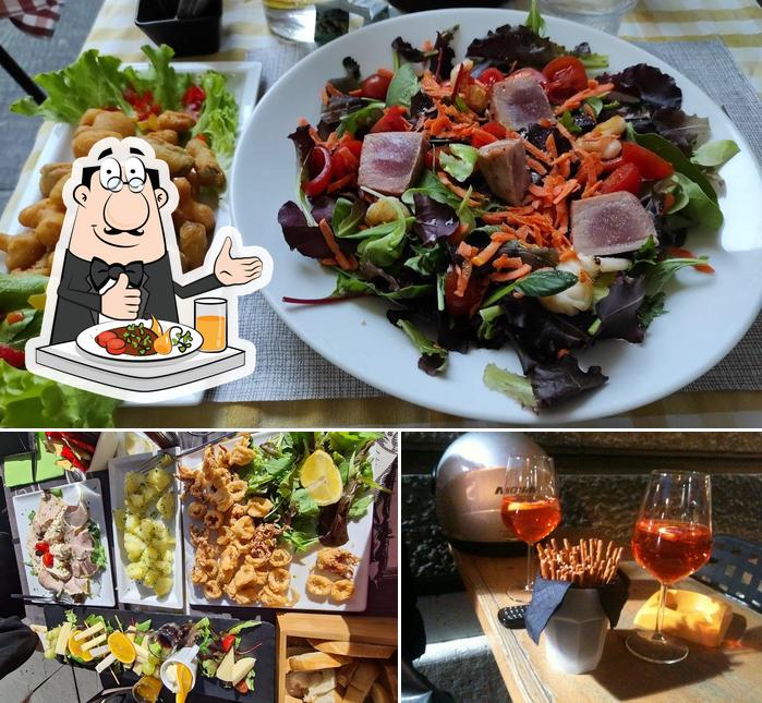 La immagine di cibo e alcol da Bar Buffet Borsa