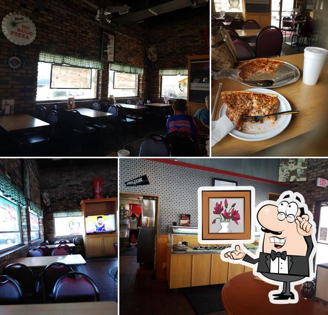 Big Banjo, 1014 US65 in Dumas Restaurant menu and reviews