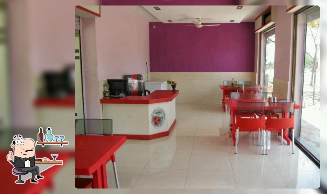 Krantijyoti Savitribai Fule Chowk.T Point