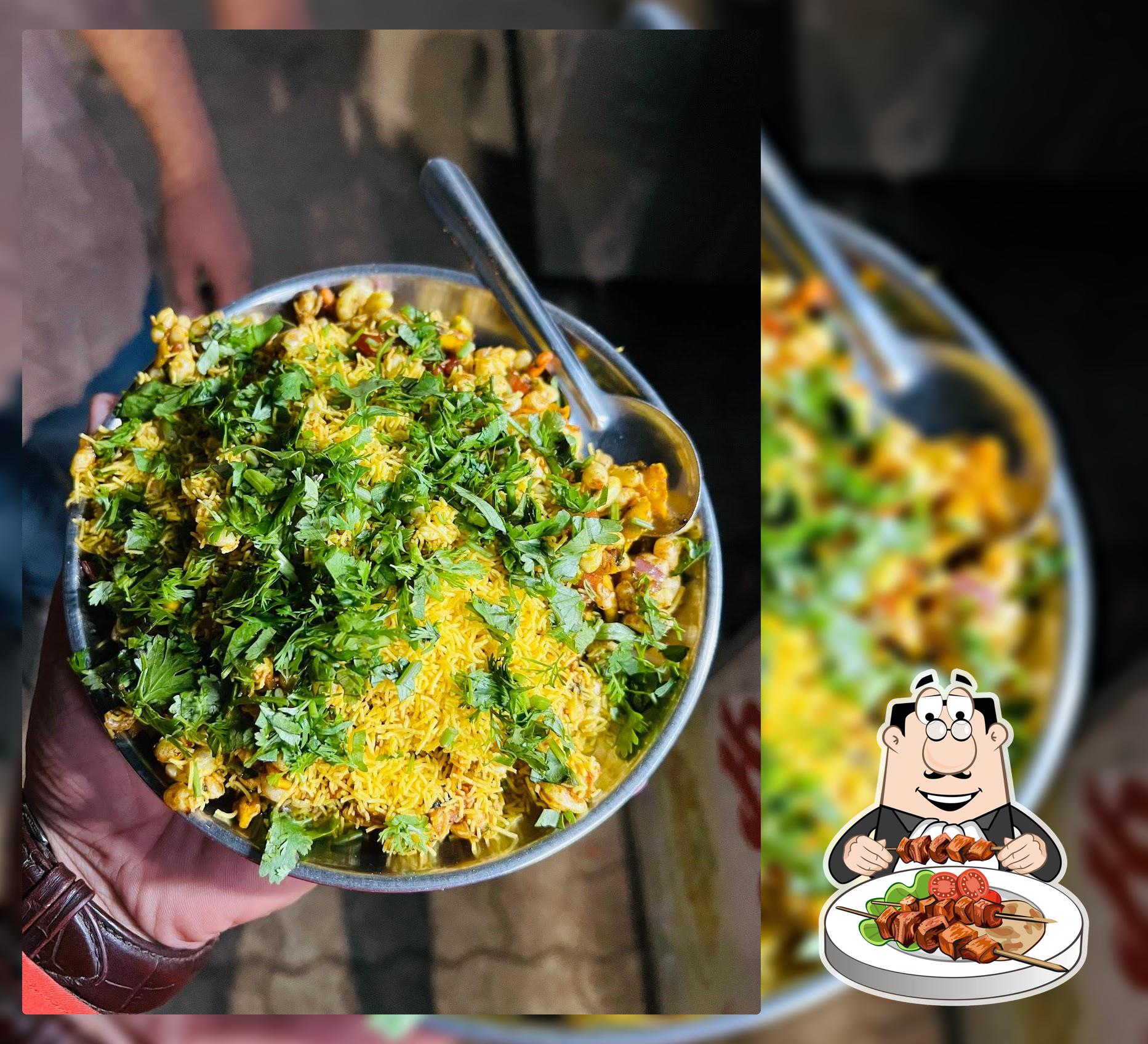 Food at Ganesh Bhel