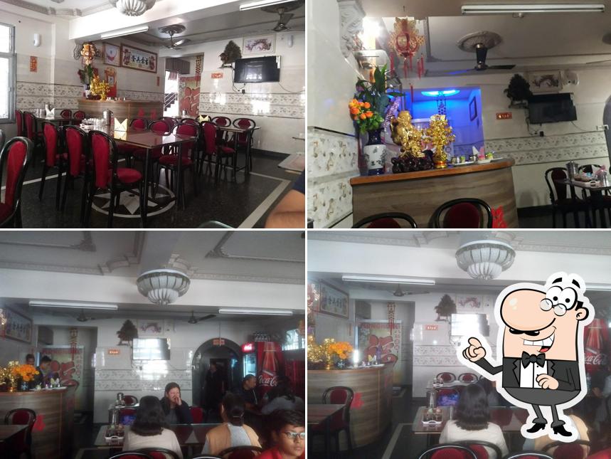 Check out how Hongkong Chinese Restaurant looks inside