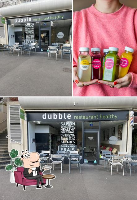 Parmi les différentes choses de la intérieur et la boisson, une personne peut trouver sur Dubble Rennes Colombier