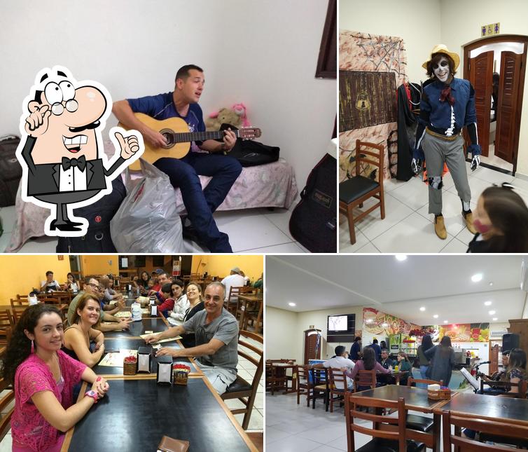 Mamutis Pizzaria e Esfiharia