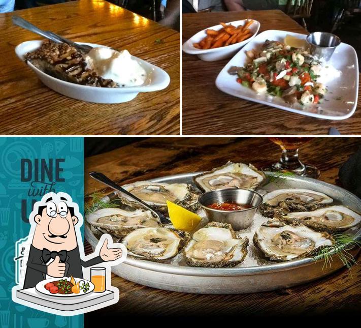 Simp McGhee's in Decatur Restaurant menu and reviews
