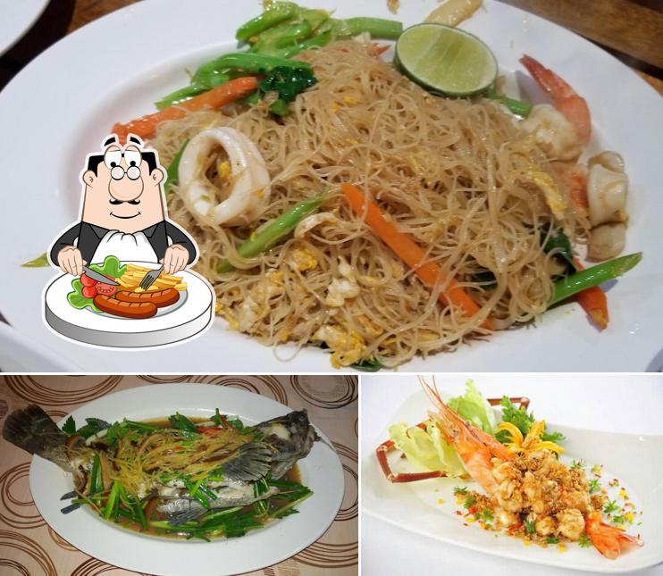 Comida en Domon No.6 Thaifood Seafood Patong
